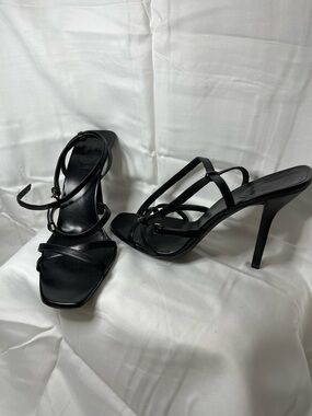 Gucci Black Strappy Leather Stiletto Sandals